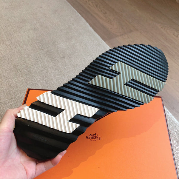 HM Men's 25 Sneaker Black Mesh Suede 541305