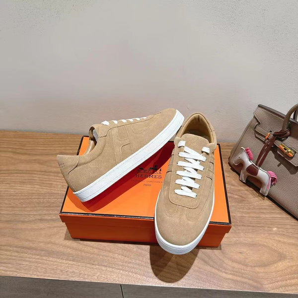 AHM 25 Boomerang Sneaker Dark Beige Suede