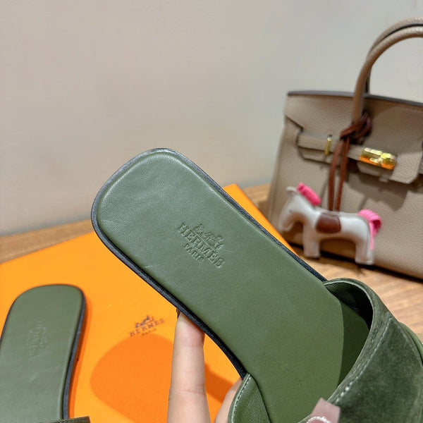 HM 25 Giulia Dark Green Suede