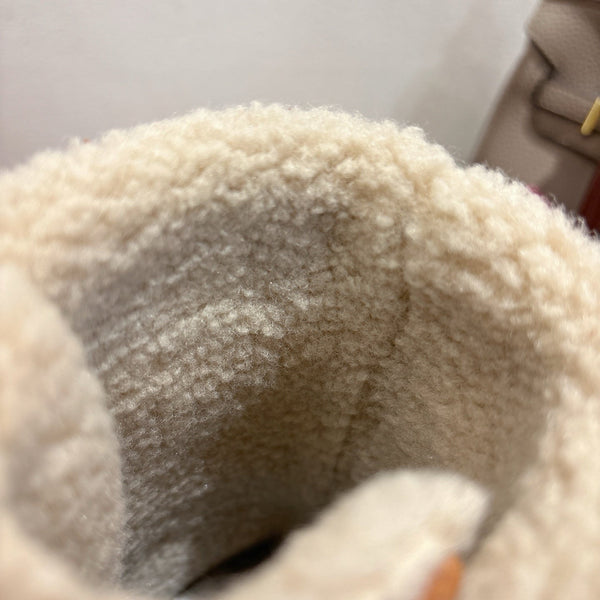 HM 26S Fresh Botines 4cm Tan Suede Shearling 110592