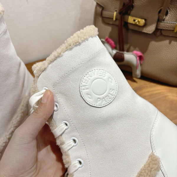 HM 26S Fresh Botines 4cm White Suede Shearling 110594