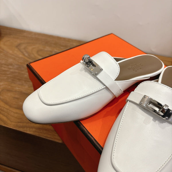 HM 26s Kelly Mule In White Calfskin Silver Hardware