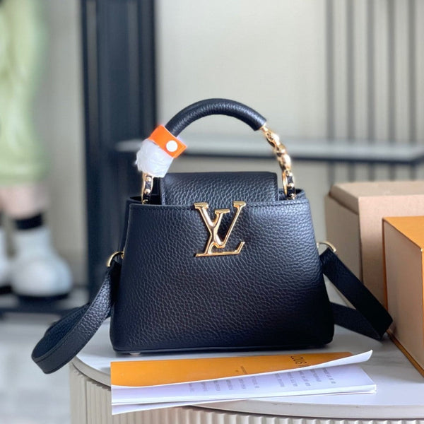 CAPUCINES MINI 21 NERO TAURILLON ORO HARDWARE