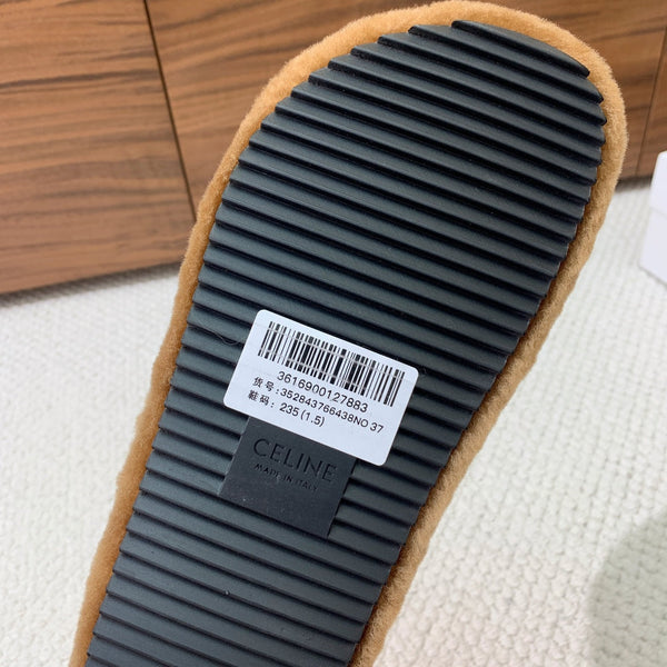 CL 26s Cross-Strap Sandals In Brown Wool
