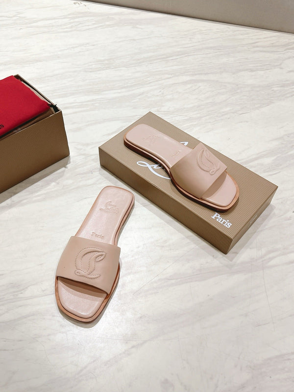 CL 25 Slippers Nude Top Layer High Gloss Calfskin 307500