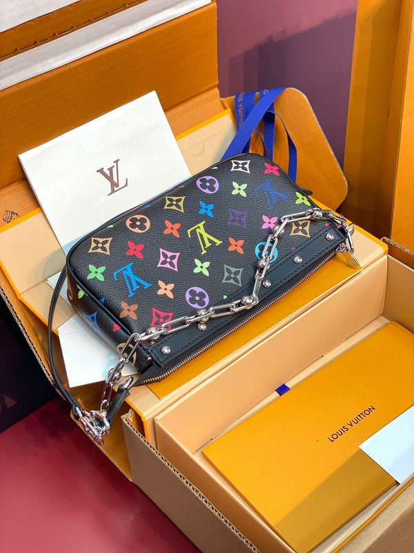 LV x TM Pochette Accessoires 22cm Nero Multicolore Monogram Canvas