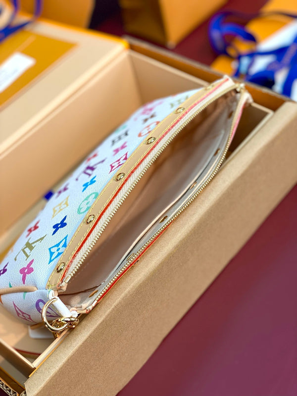 LV x TM Pochette Accessoires 22cm Tela Monogramma Multicolore Bianca