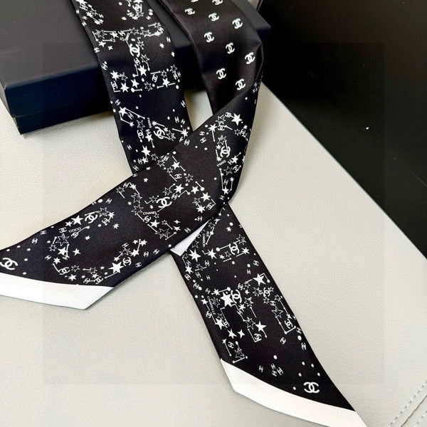 Mini-foulard Twilly CC Étoile 120cm Soie de mûrier noire 945724