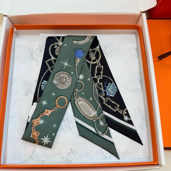 HM Twilly Mini Scarf 105 Dark Khaki Green Silk Twill 153186