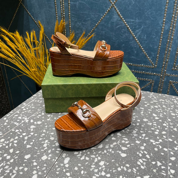 GG HORSEBIT FLATFORM SANDAL CARAMEL CALFSKIN