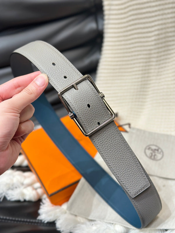 CINTURA REVERSIBILE HM HADRIEN 38MM IN PELLE GRIGIA E BLU EGEO CON FIBBIA IN ARGENTO