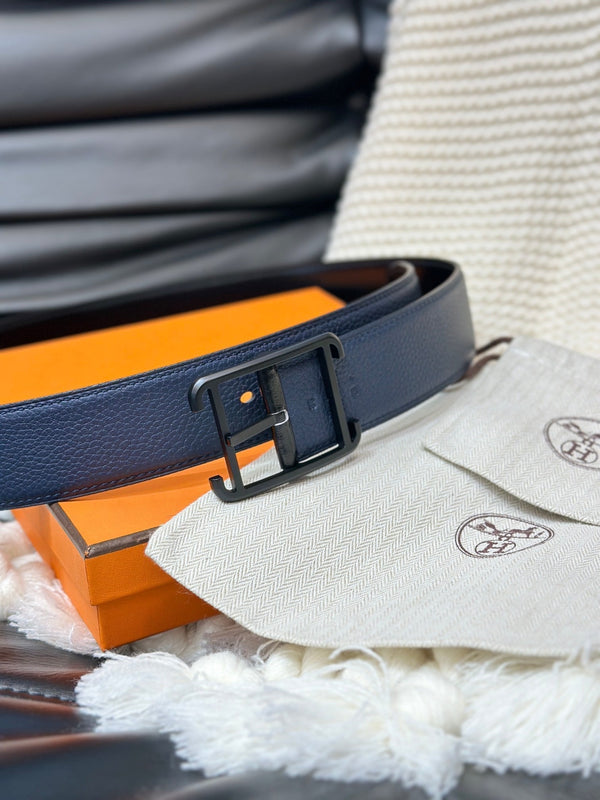 CINTURA REVERSIBILE HM HADRIEN 38MM IN PELLE BLU NAVY E NERA CON FIBBIA NERA