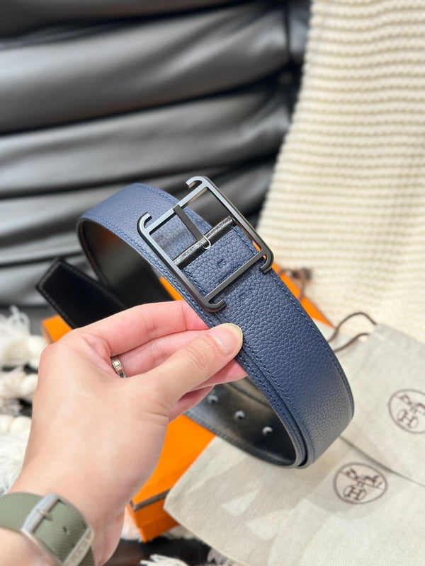 CINTURA REVERSIBILE HM HADRIEN 38MM IN PELLE BLU NAVY E NERA CON FIBBIA NERA