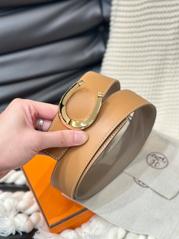 HM LUCK BELT GOLD BUCKLE & REVERSIBLE PEANUT BROWN LEATHER STRAP 38MM