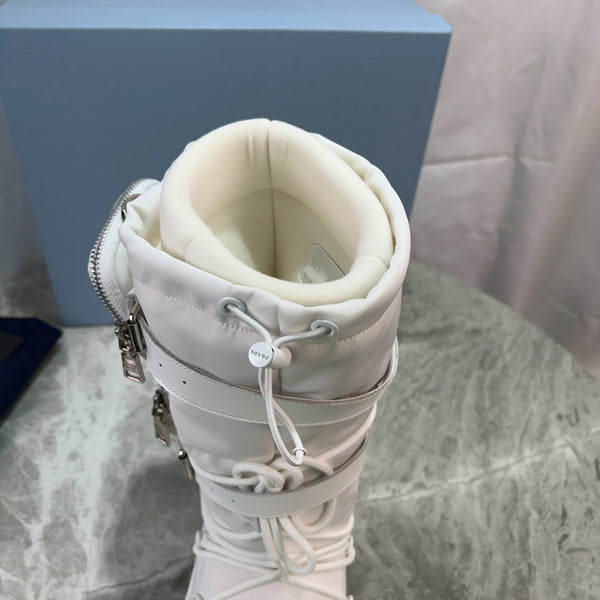 PRA Moon Boots White With Pouch Recycled Nylon & Cowhide 454734