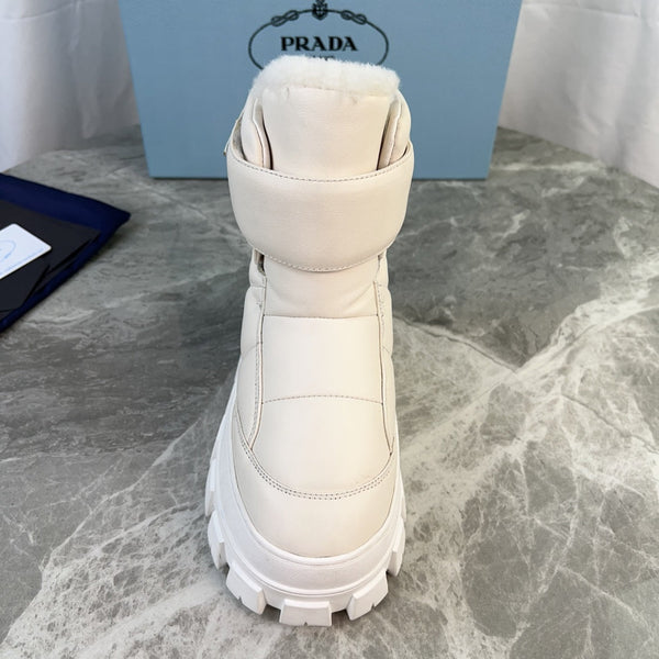 PRA 25s Boots White With Fur Soft Cowhide 454751