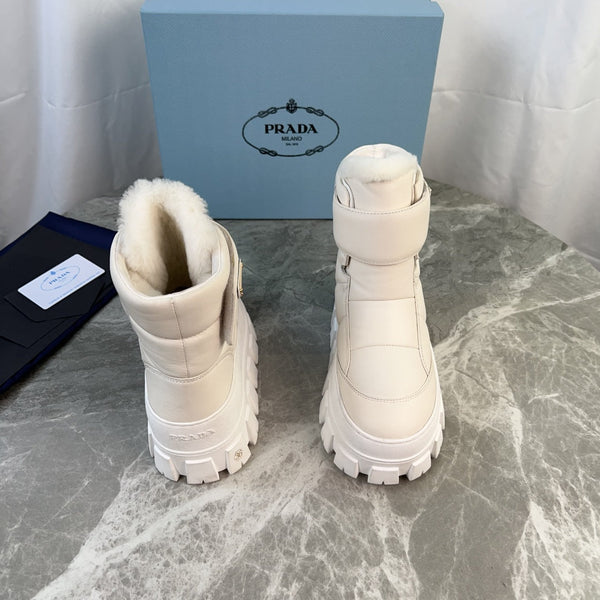 PRA 25s Boots White With Fur Soft Cowhide 454751