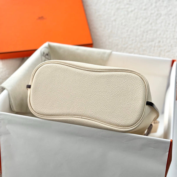 Sac bandoulière HM So Kelly 22cm en cuir de vachette ivoire 284526