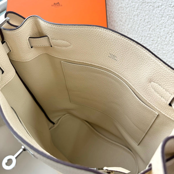 Sac bandoulière HM So Kelly 22cm en cuir de vachette ivoire 284526