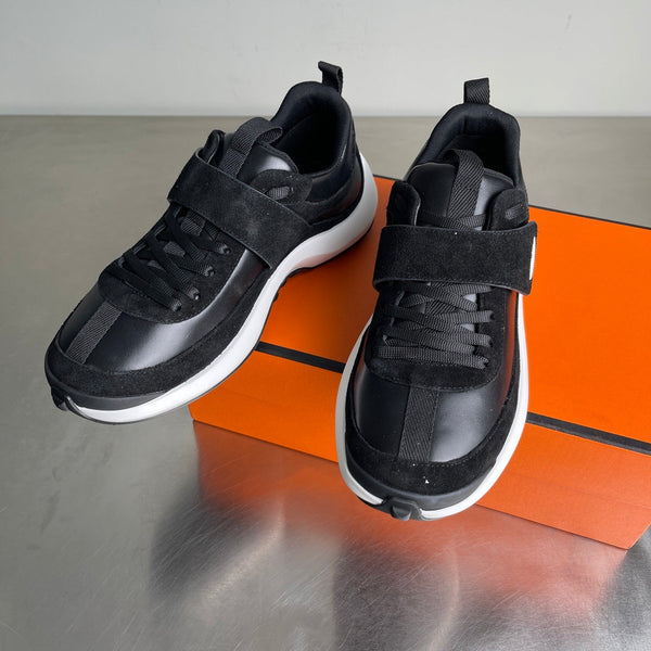Sneaker Loop da uomo HM in pelle di vitello scamosciata nera 741467