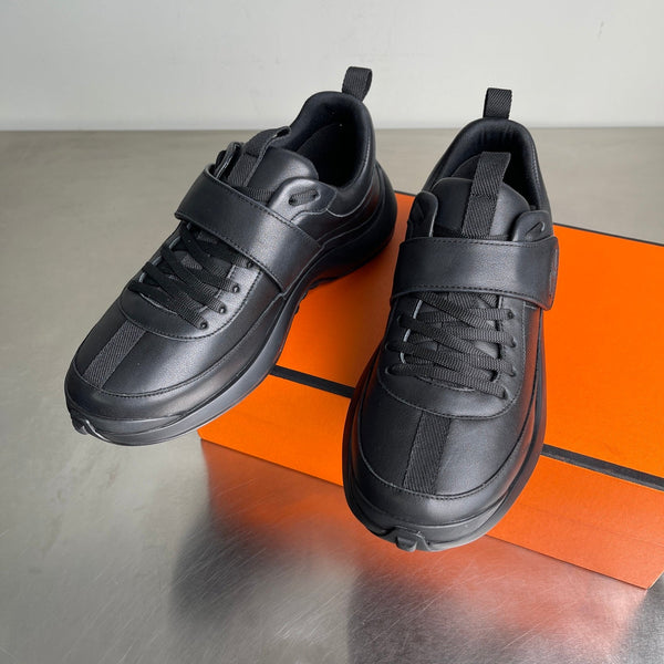 Sneaker Loop da uomo HM in pelle di vitello nera 741469