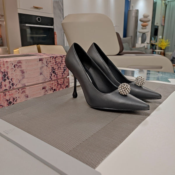 Jimmy 25 Orb Pump 100 Black Cowhide 240043