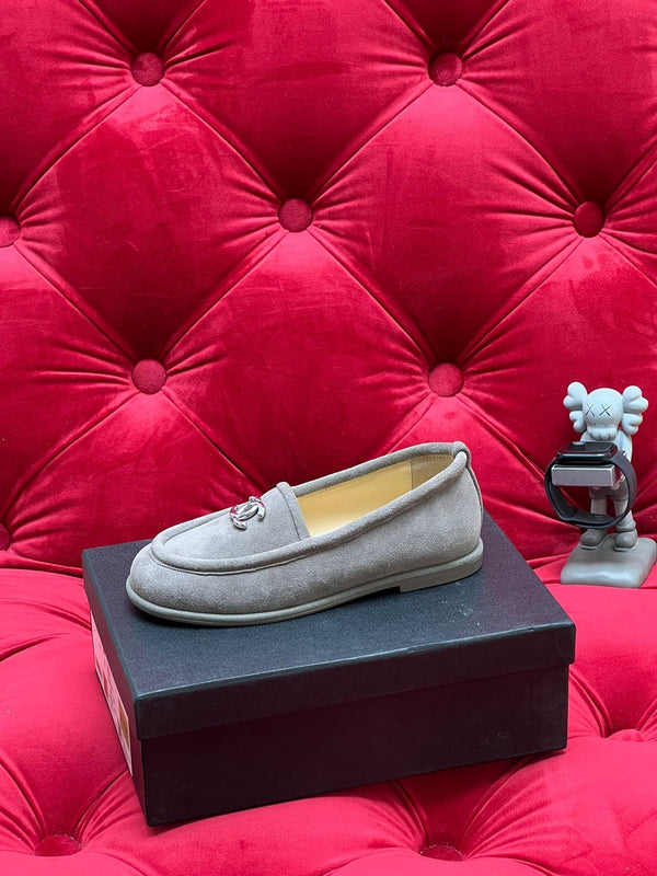 Mocassini CC in pelle scamosciata e agnello grigi