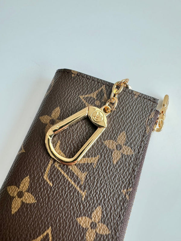 LV Noa Key Holder Brown Monogram Canvas 221546