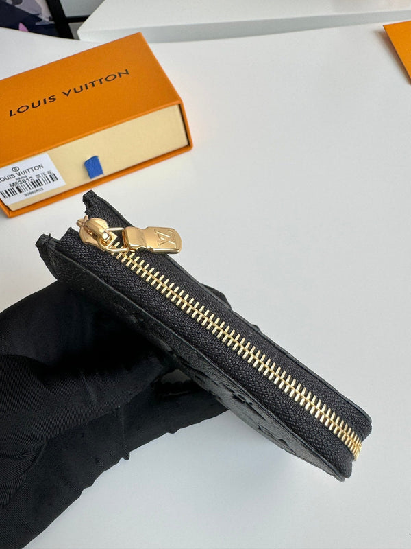 LV Noa Key Holder Black Monogram Calfskin 221549