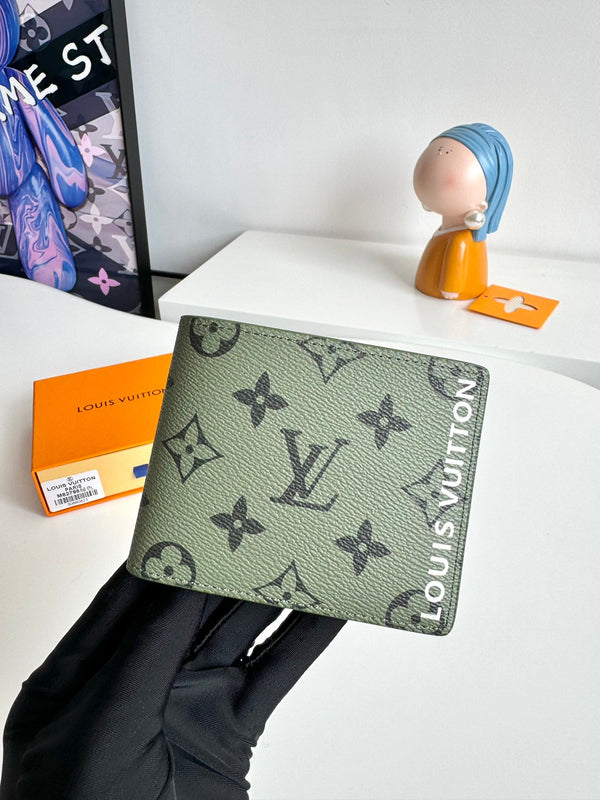 LV M82798 Multiple Wallet Green Red Monogram Canvas 221262