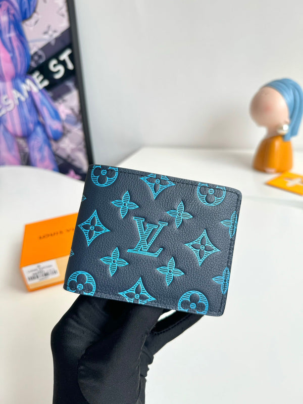 Portafoglio multiplo LV M82323 in pelle di vacchetta monogramma blu navy 221265