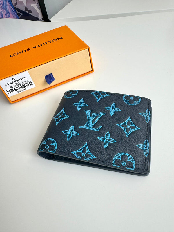 Portafoglio multiplo LV M82323 in pelle di vacchetta monogramma blu navy 221265