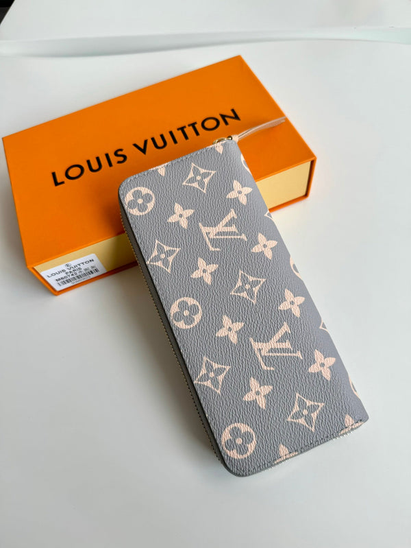 LV Clemence Wallet Trianon Gray Monogram Canvas GHW 221282