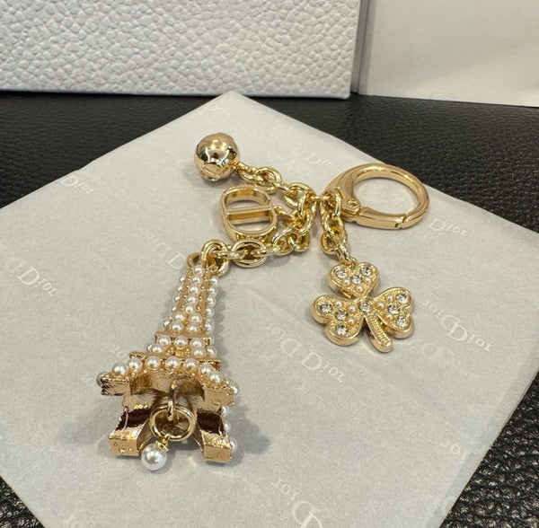 CD Eiffel Tower Charm 353625