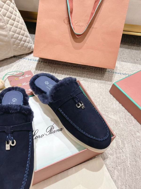 Mocassino LP Charms Walk Babouche in pelle scamosciata blu spazio con fodera in pelliccia di coniglio 206227