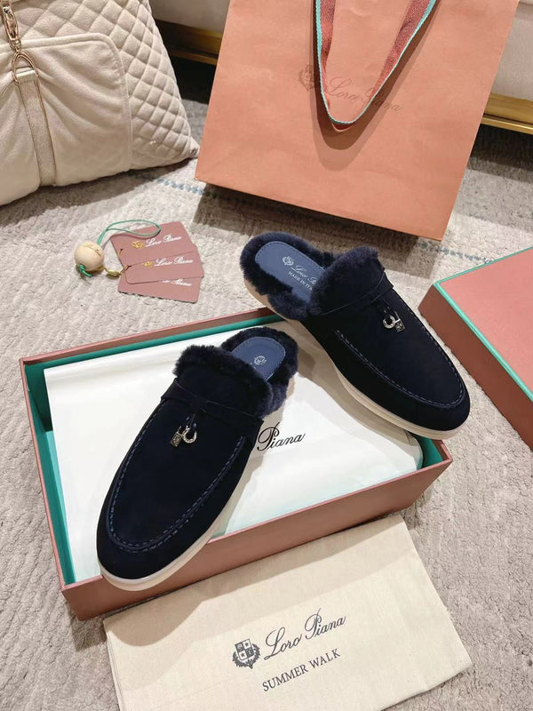 Mocassino LP Charms Walk Babouche in pelle scamosciata blu spazio con fodera in pelliccia di coniglio 206227