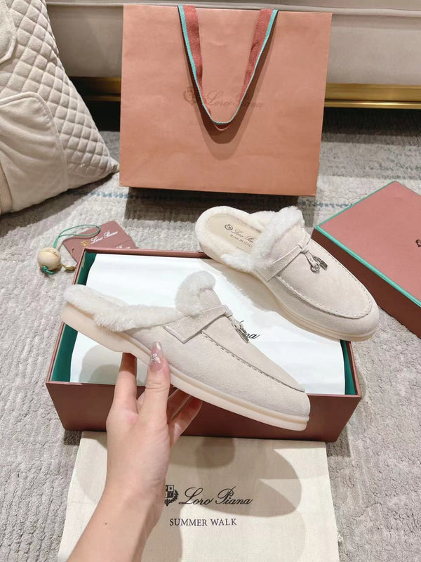 Mocassino LP Charms Walk Babouche in pelle scamosciata bianca con fodera in pelliccia di coniglio 206231
