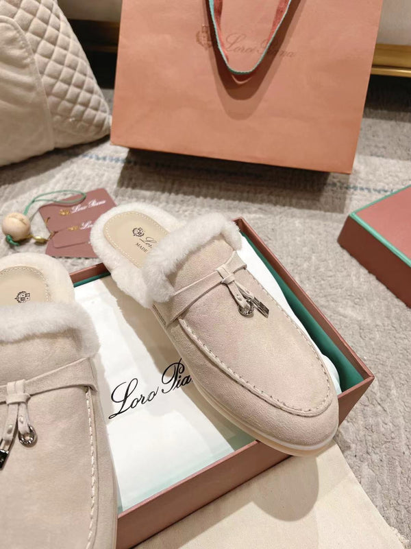 Mocassino LP Charms Walk Babouche in pelle scamosciata bianca con fodera in pelliccia di coniglio, color crema, 206243