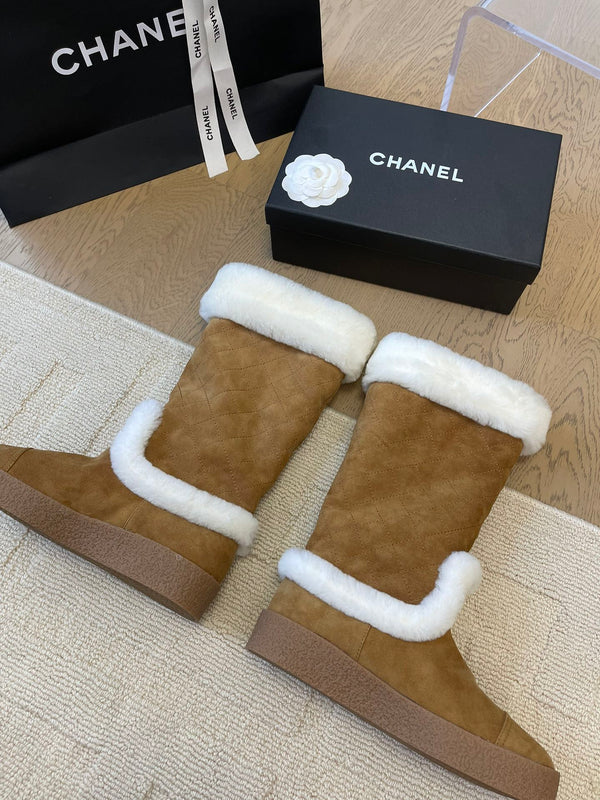 HIGH BOOTS IN CIDER BROWN SUEDE AND FLEECE LINING