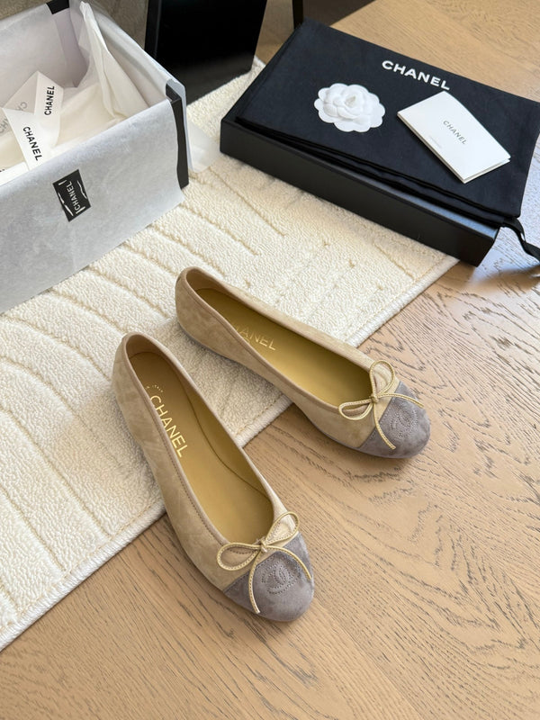 CC 25C Ballet Flat Two-tone Suede Calfskin