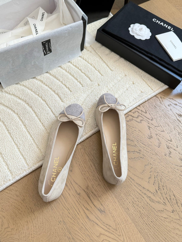 CC 25C Ballet Flat Two-tone Suede Calfskin