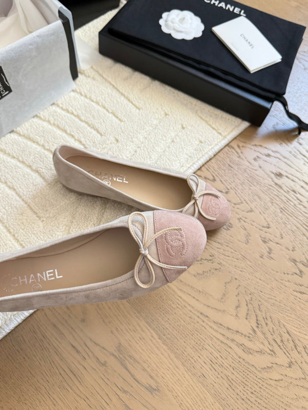 CC 25C Ballet Flat Two-tone Suede Calfskin
