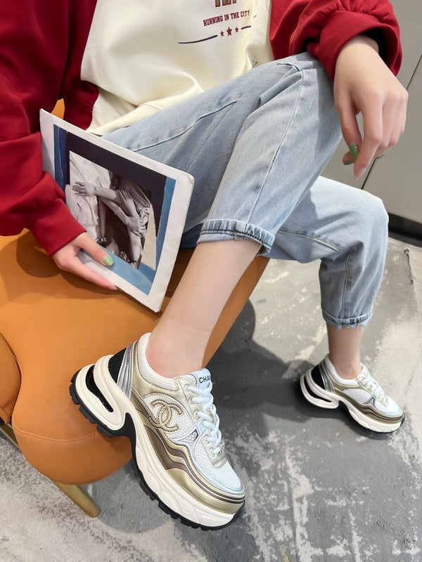 cc trainer nero oro vitello maglia bianca