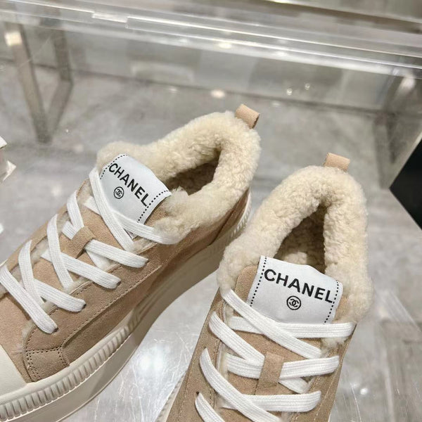 CC Sneaker Beige Suede Wool Lining