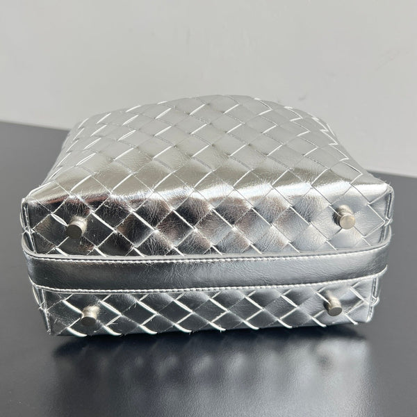 BORSA WALLACE 22 IN PELLE DI VITELLO METALLIZZATA ARGENTO