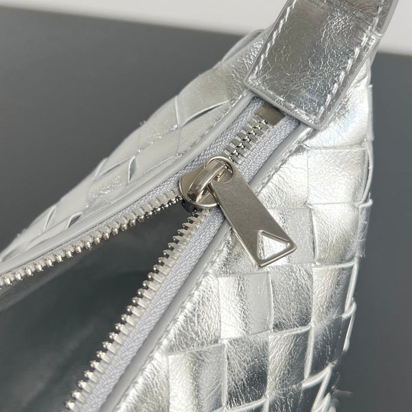 BORSA WALLACE 22 IN PELLE DI VITELLO METALLIZZATA ARGENTO