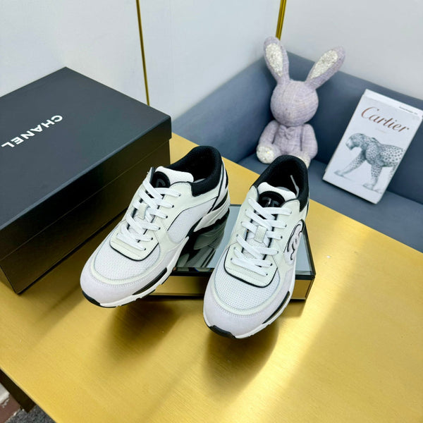 sneaker da donna cc in tweed di lana bianco nero e pelle di vitello scamosciata viola chiaro 137579