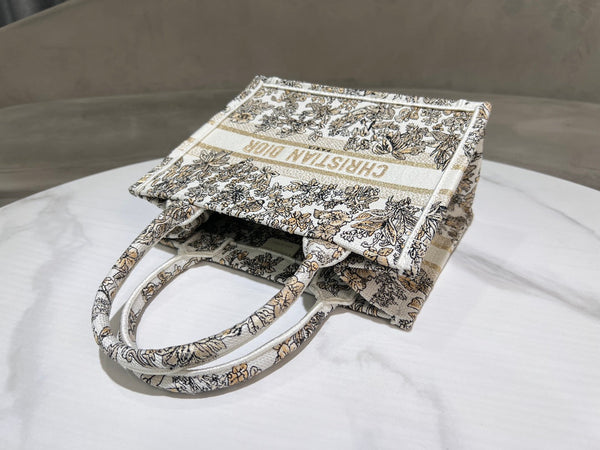 Borsa porta CD e libri 26,5 in tela beige bianca