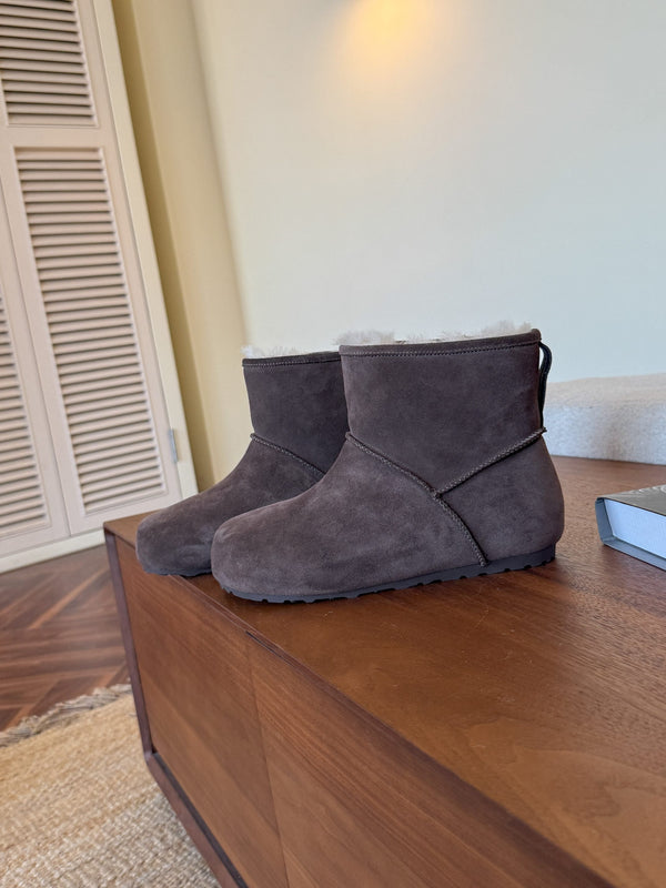 UGG Classic Femme Mini Boots Charred Mahogany Wool Suede 517908