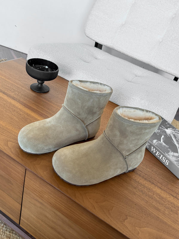 UGG Classic Femme Mini Boots Stone Clay Wool Suede 517909